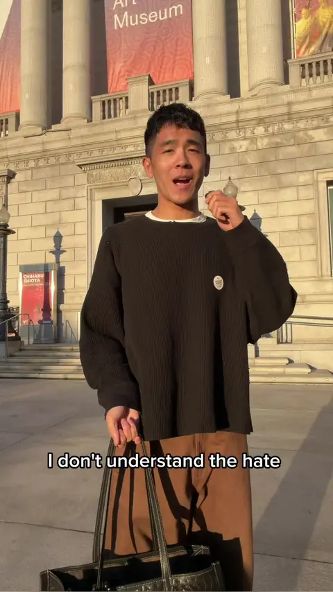 video cover: put it in purse (this one’s from @songmont_official)